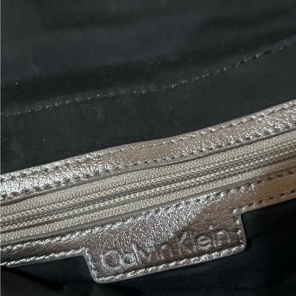 Calvin Klein Silver Metallic Leather Woven Chain Shoulder Bag Clutch Pochette - Picture 11 of 13